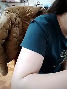 LiilyZi online show from 03-20-26, 12:37