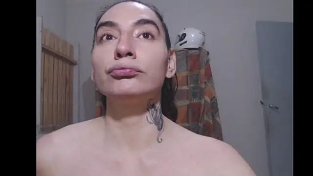 luli-indio online show from 04-21-26, 02:37