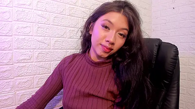 LaurynShell online show from 02-11-26, 05:56