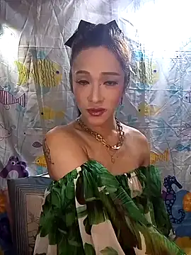 GeorginaLove09 online show from 04-13-26, 07:58