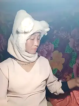 witch-xx online show from 03-23-26, 06:17