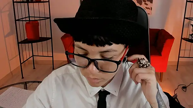 NeoGeisha online show from 07-07-26, 06:47