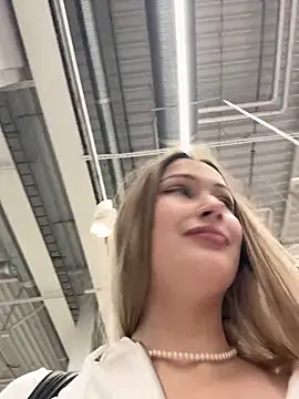 blonde exe online show from 06-12-26, 03:22
