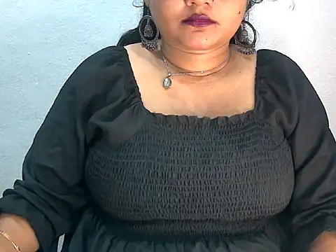 Saniya K2 online show from 06-17-26, 03:24
