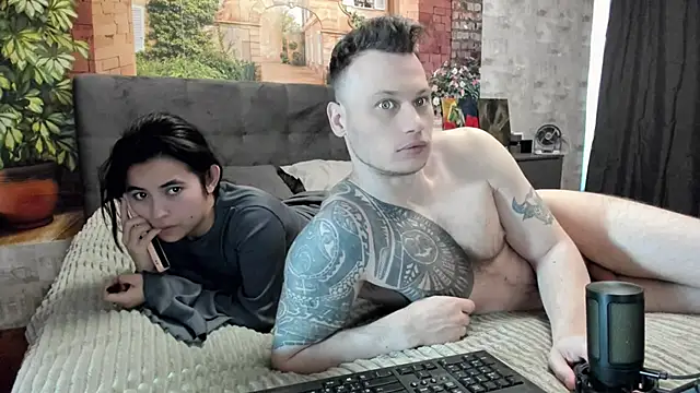  littleangie  online show from 04-30-26, 02:07