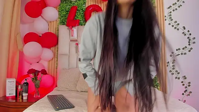 Emma Nmm online show from 02-19-26, 07:21