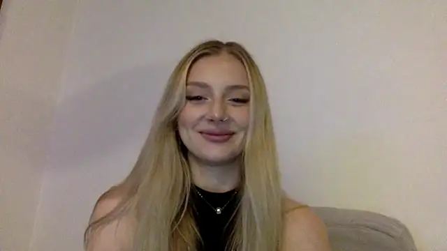 MayaWetDream online show from 02-12-26, 08:48