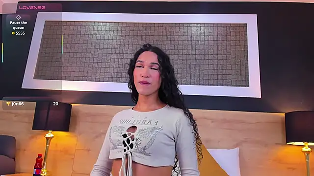 Chloee  Adams online show from 04-13-26, 08:14