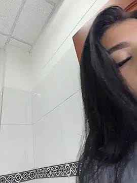 BadLilAngelXXX online show from 07-17-26, 01:29
