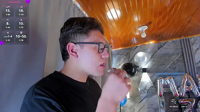 Manson and Zoe online show from 04-20-26, 11:35