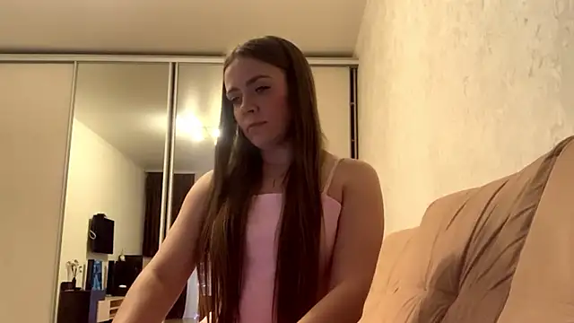 Sara Marmaro online show from 02-09-26, 04:33