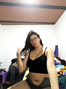 Dahlia-Rose online show from 03-07-26, 02:08