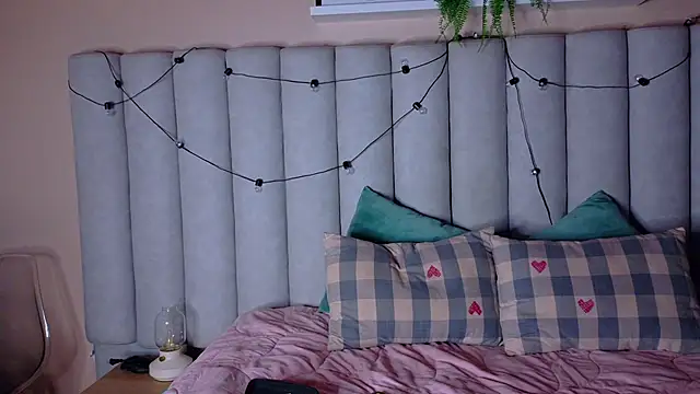 FernandaBrown   online show from 03-15-26, 11:38