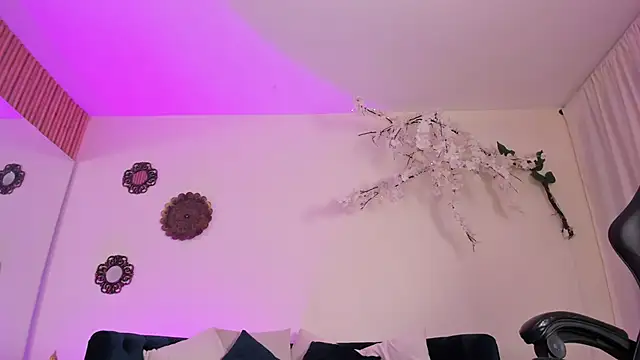 Jimena Adams online show from 03-09-26, 07:40