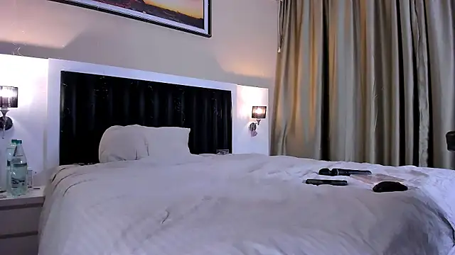 marrena a online show from 02-10-26, 01:04