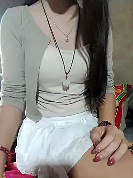 DoliceGirl2k online show from 04-09-26, 12:32