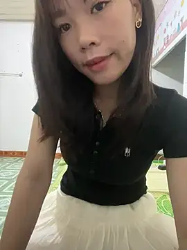 DoliceGirl2k online show from 04-23-26, 12:51