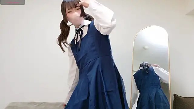 mi-na-chaaan online show from 04-12-26, 01:54