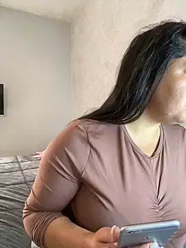 Michelavip online show from 04-13-26, 02:33