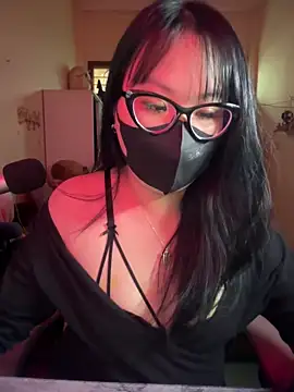 HaleyKin online show from 03-14-26, 05:24