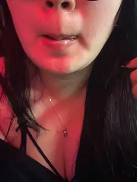 HaleyKin online show from 03-15-26, 04:57