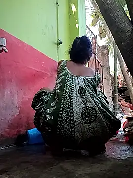 Sweet-runi online show from 04-15-26, 03:35