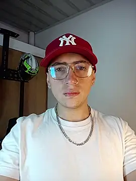 Emmanuel Lust online show from 02-26-26, 12:15