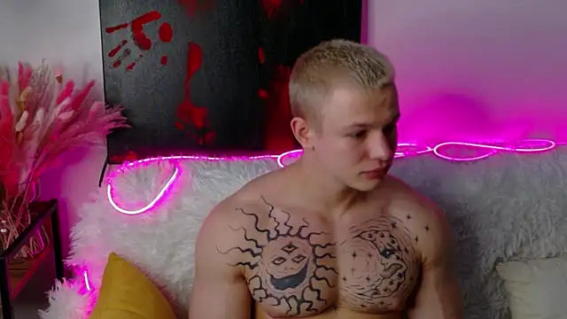 SterlingNoir online show from 02-09-26, 08:51