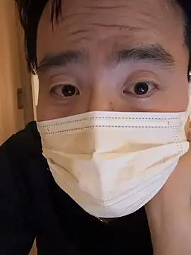 shizuku-kun211 online show from 02-25-26, 03:54