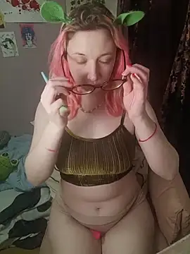 PinkyDavi online show from 04-11-26, 10:14