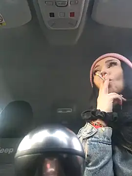 Snapshot of GoddessGeo chatting on 02-12-25, 02:54 GoddessGeo online show from 02-12-25, 02:54