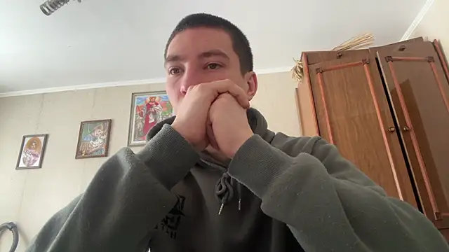 MoonlightVera online show from 02-20-26, 09:00