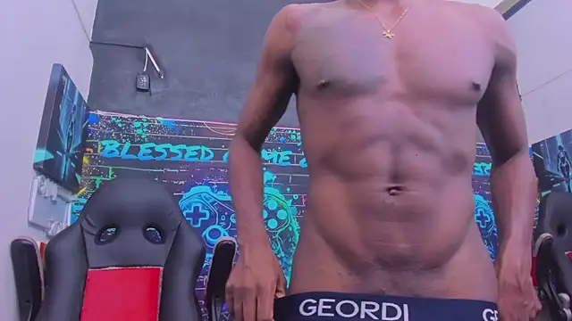 Jeanpieroo26 online show from 02-14-26, 07:32