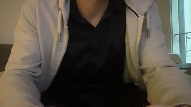 Snapshot of raoulbtnbois chatting on 02-17-26, 05:08 raoulbtnbois online show from 02-17-26, 05:08