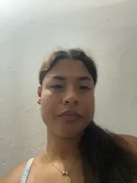 Snapshot of Romie_rous chatting on 02-05-26, 06:45 Romie rous online show from 02-05-26, 06:45