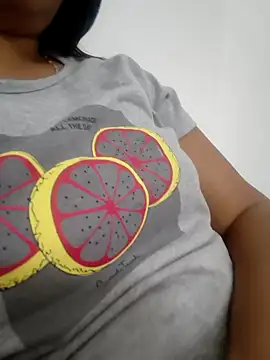 Snapshot of Fantasy_Queen94 chatting on 02-17-26, 04:02 Fantasy Queen94 online show from 02-17-26, 04:02