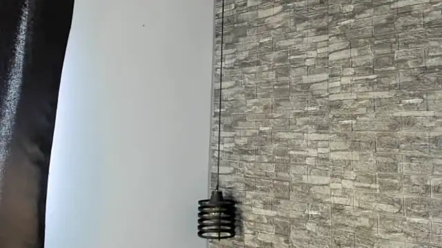 ASHLEY COLLINS1 online show from 04-17-26, 01:58