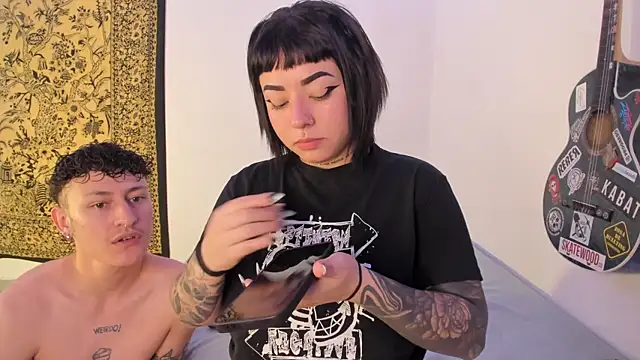 Aria x Orien  online show from 04-22-26, 05:47