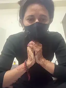 raavigirl online show from 02-05-26, 07:18