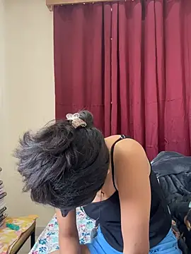 raavigirl online show from 04-09-26, 06:19