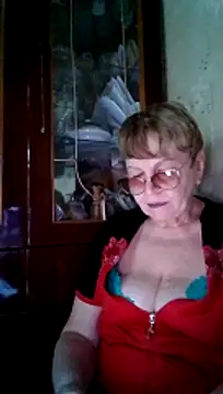 SophieBurns online show from 07-24-26, 12:47
