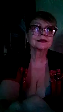 SophieBurns online show from 07-28-26, 04:39