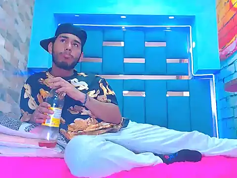 warmNoah online show from 03-18-26, 08:45