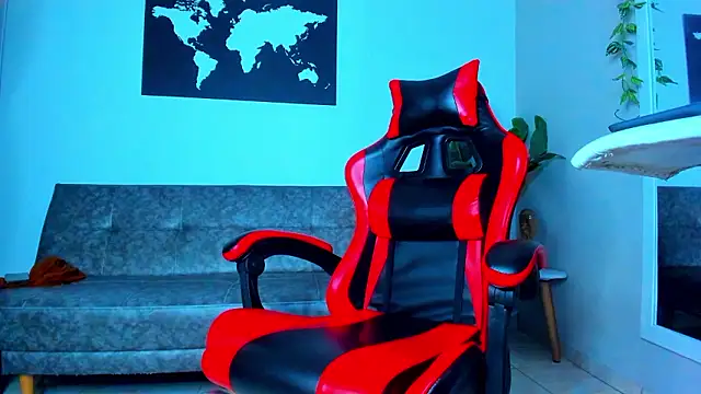 Alessrose online show from 02-16-26, 07:43