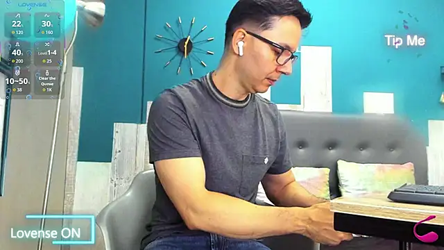 Coddy maxx69 online show from 03-03-26, 12:33