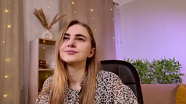 Snapshot of Erica_Grace chatting on 02-16-26, 06:09 Erica Grace online show from 02-16-26, 06:09