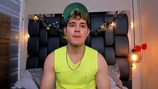 rayan linxx online show from 04-10-26, 08:13