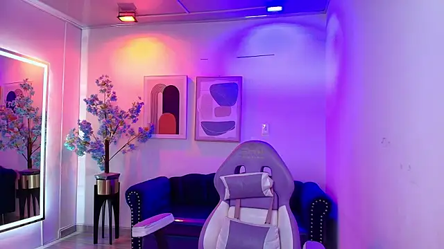 Alanna  scott online show from 04-11-26, 03:55