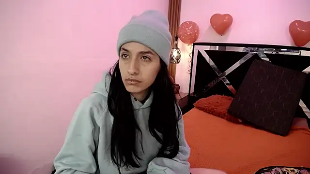 FRANCESCA LOVE  online show from 02-19-26, 12:56