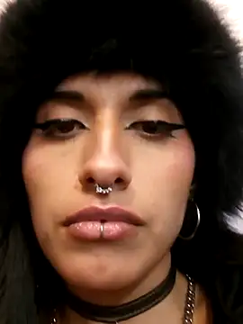 FRANCESCA LOVE  online show from 07-31-26, 05:40